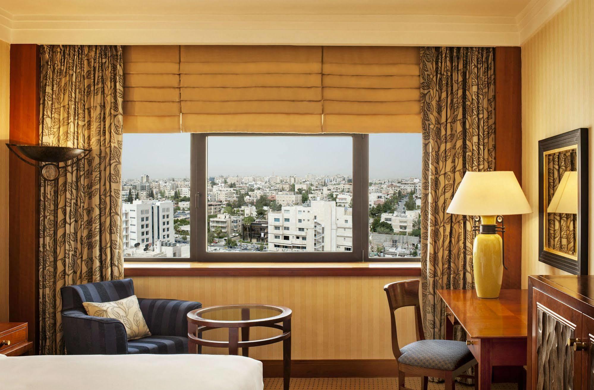 Le Grand Amman Managed By Accor Hotell Eksteriør bilde